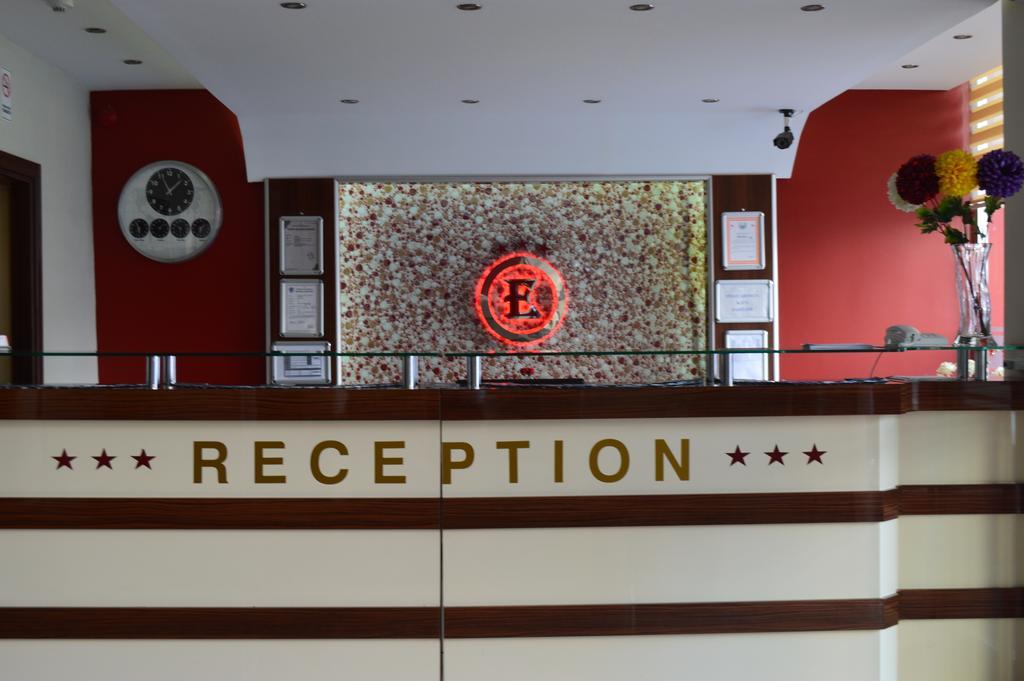 Egemen Hotel 梅尔辛 外观 照片