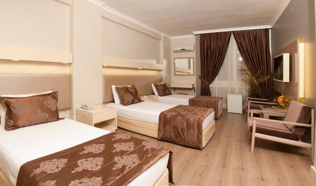 Egemen Hotel 梅尔辛 客房 照片