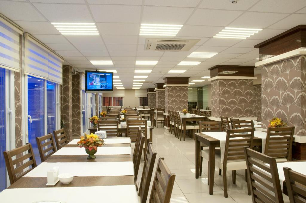 Egemen Hotel 梅尔辛 外观 照片